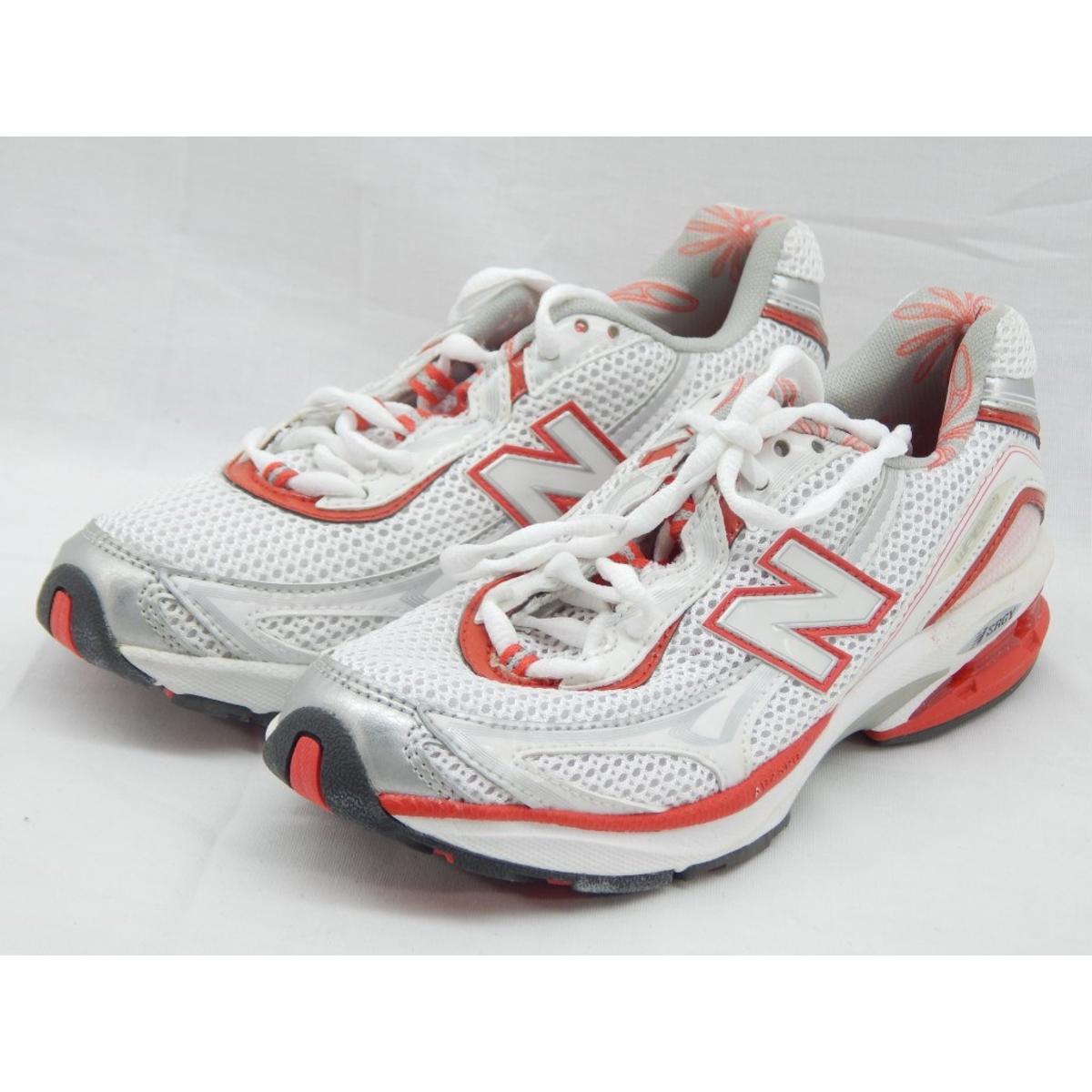 new balance 829