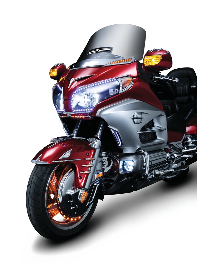Kuryakyn Goldwing GL1800 Headlamp Outer Trim