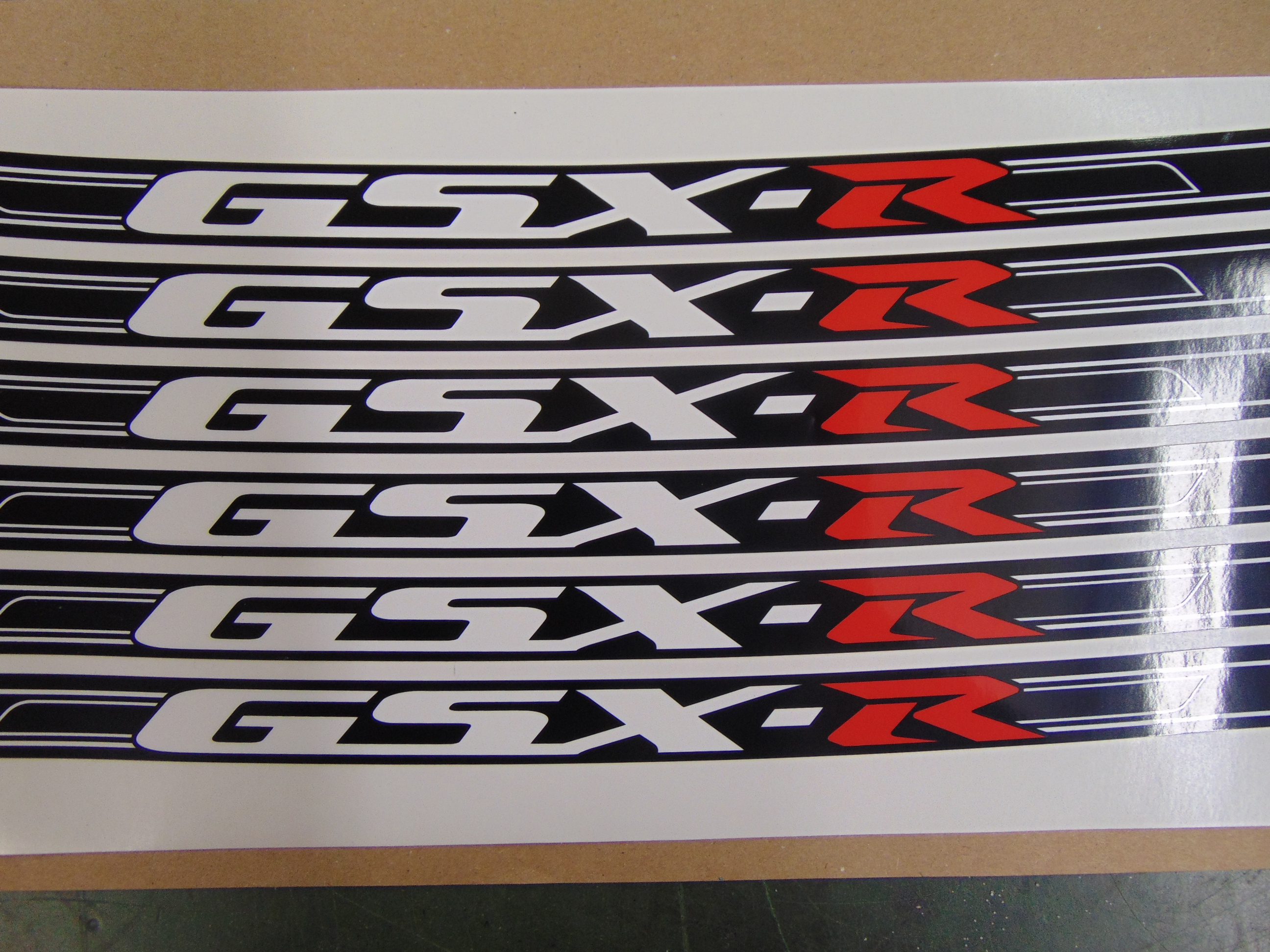 Suzuki Wheel Decal (Single Wheel) GSX-R1000