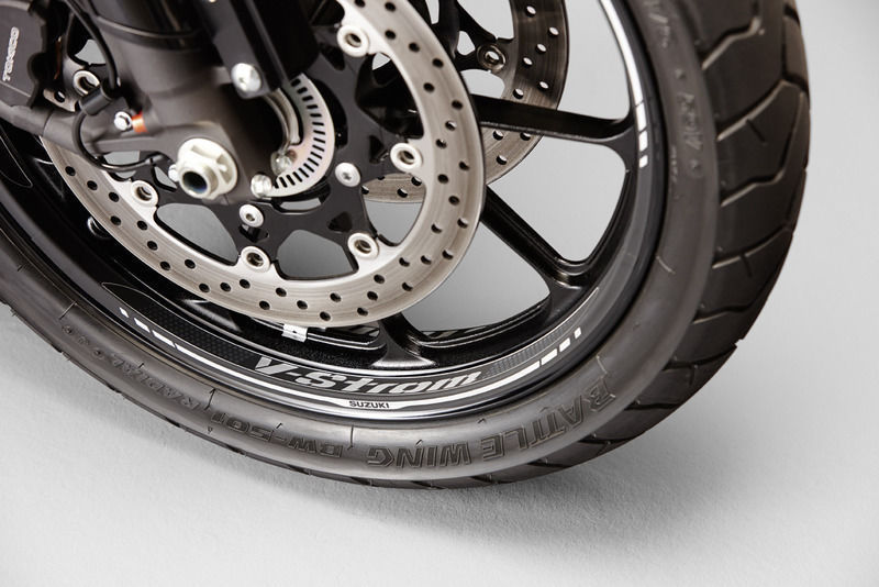 Suzuki V-STROM DL1000 2014 Wheel Graphics Rear