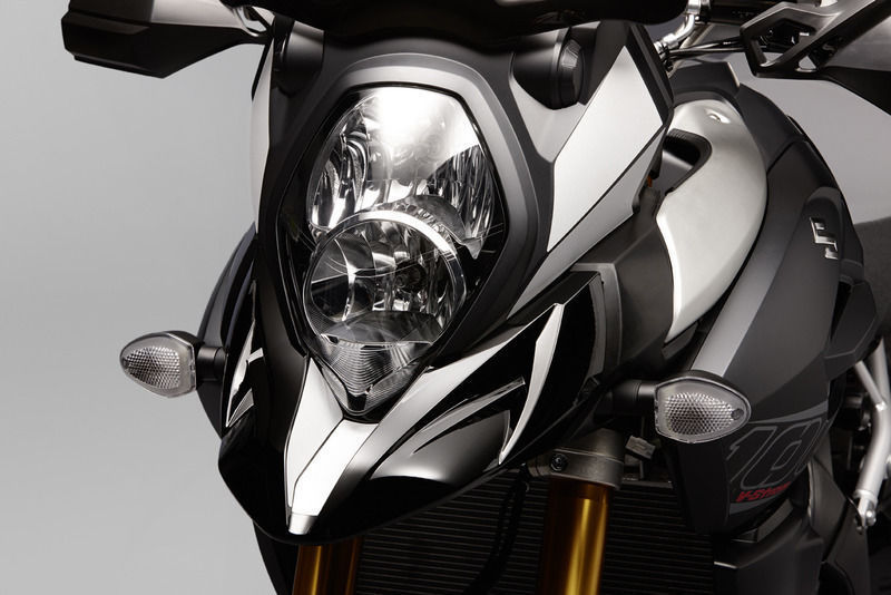 Suzuki V-STROM DL1000 L4 2014 Front Sticker Kit