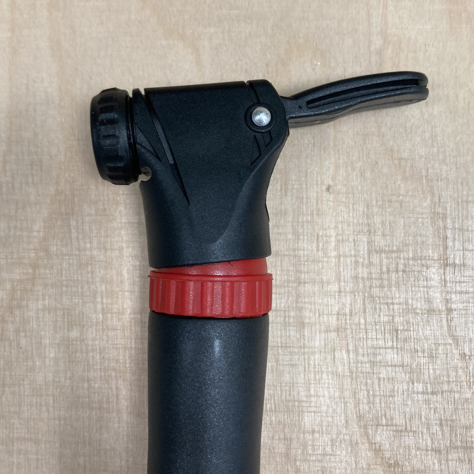 Mini bomba de bicicleta Schrader Presta con cabezal giratorio Raleigh con montaje en cuadro - Imagen 10 de 11