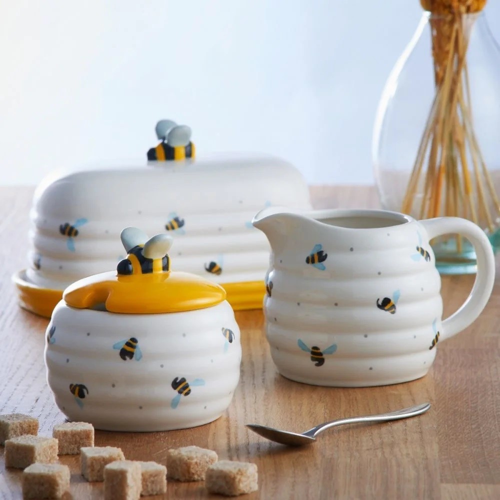 Sweet Bee Tea Coffee Sugar Kitchen Storage Canisters Jars Mugs Cup Tableware Set