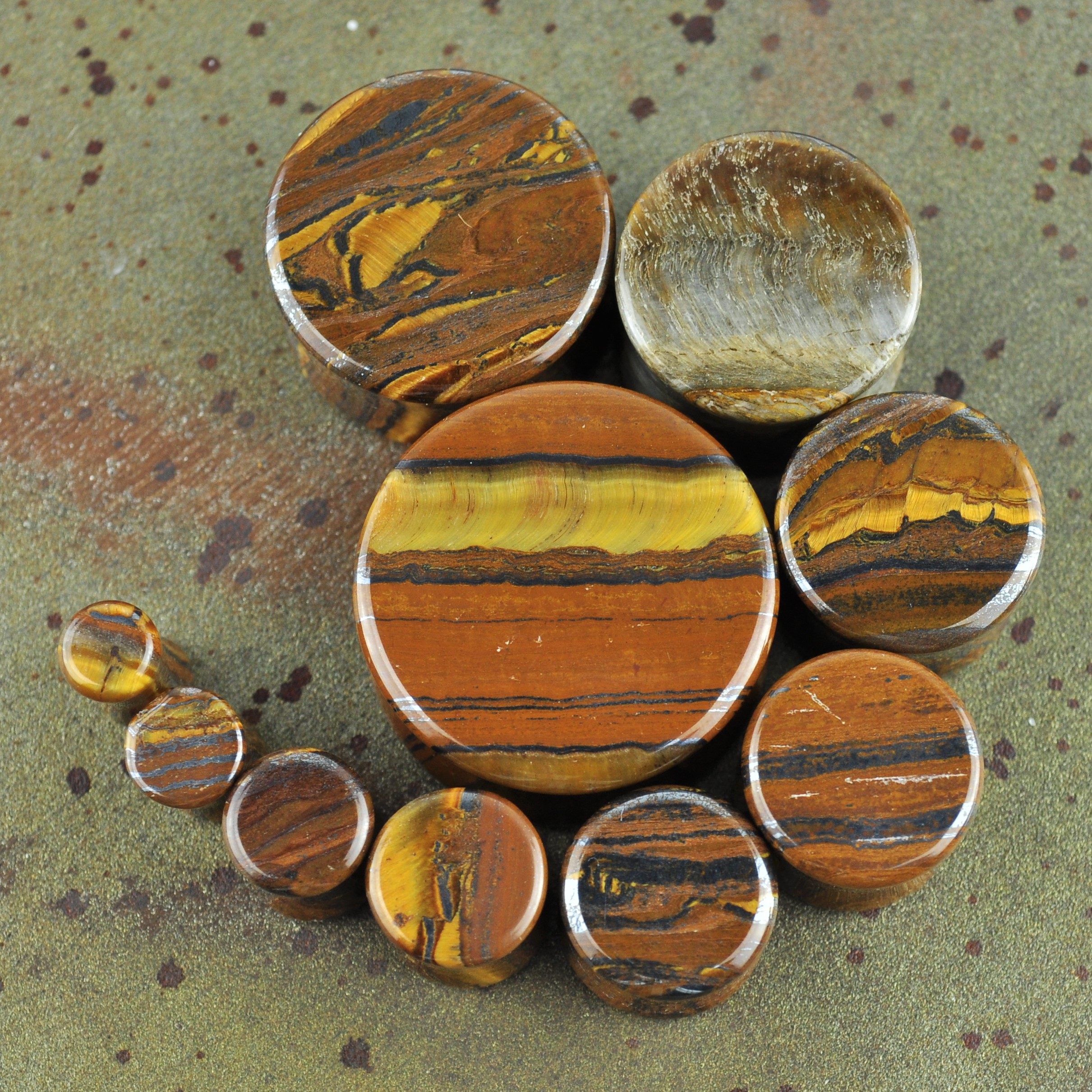 1 Pair of Genuine Red Tiger Eye Organic Natural Polished Stone Ear Plugs Saddle 05 mm
