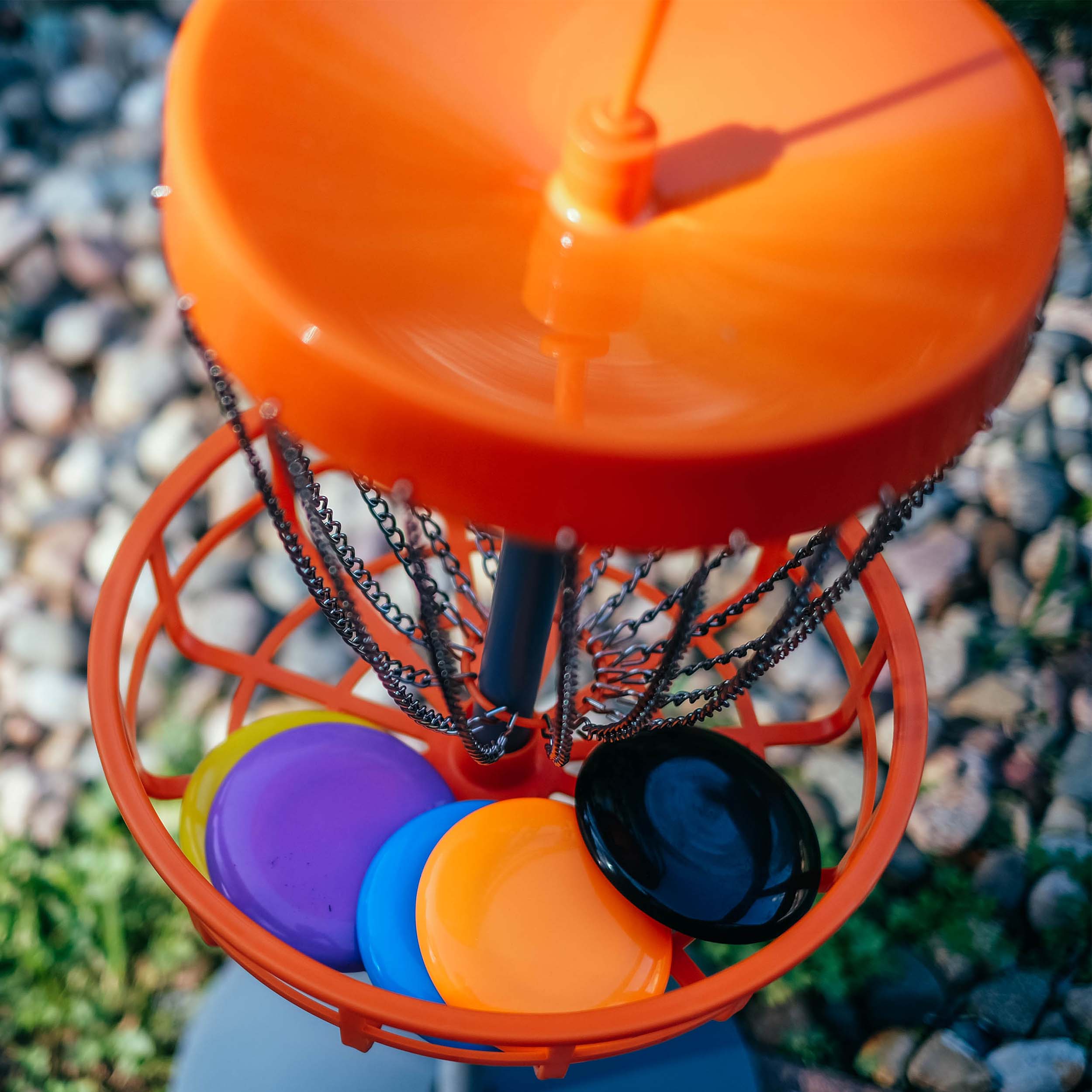 Get Out! Portable Disc Golf Basket with 5 Flying Discs - 30in Mini Disc Golf Net - Picture 6 of 8