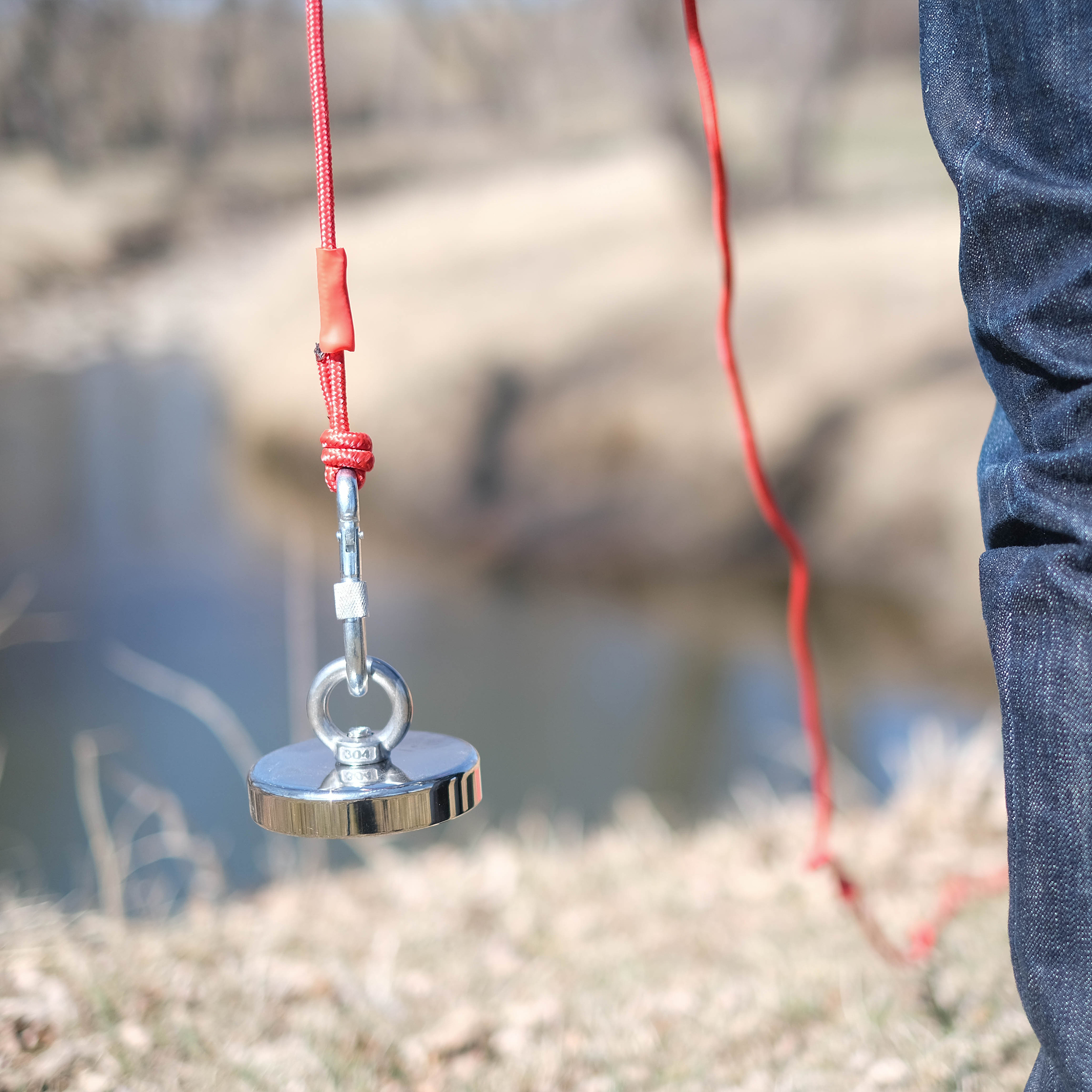 Fishing 1280 lb. Capacity Underwater for Treasure