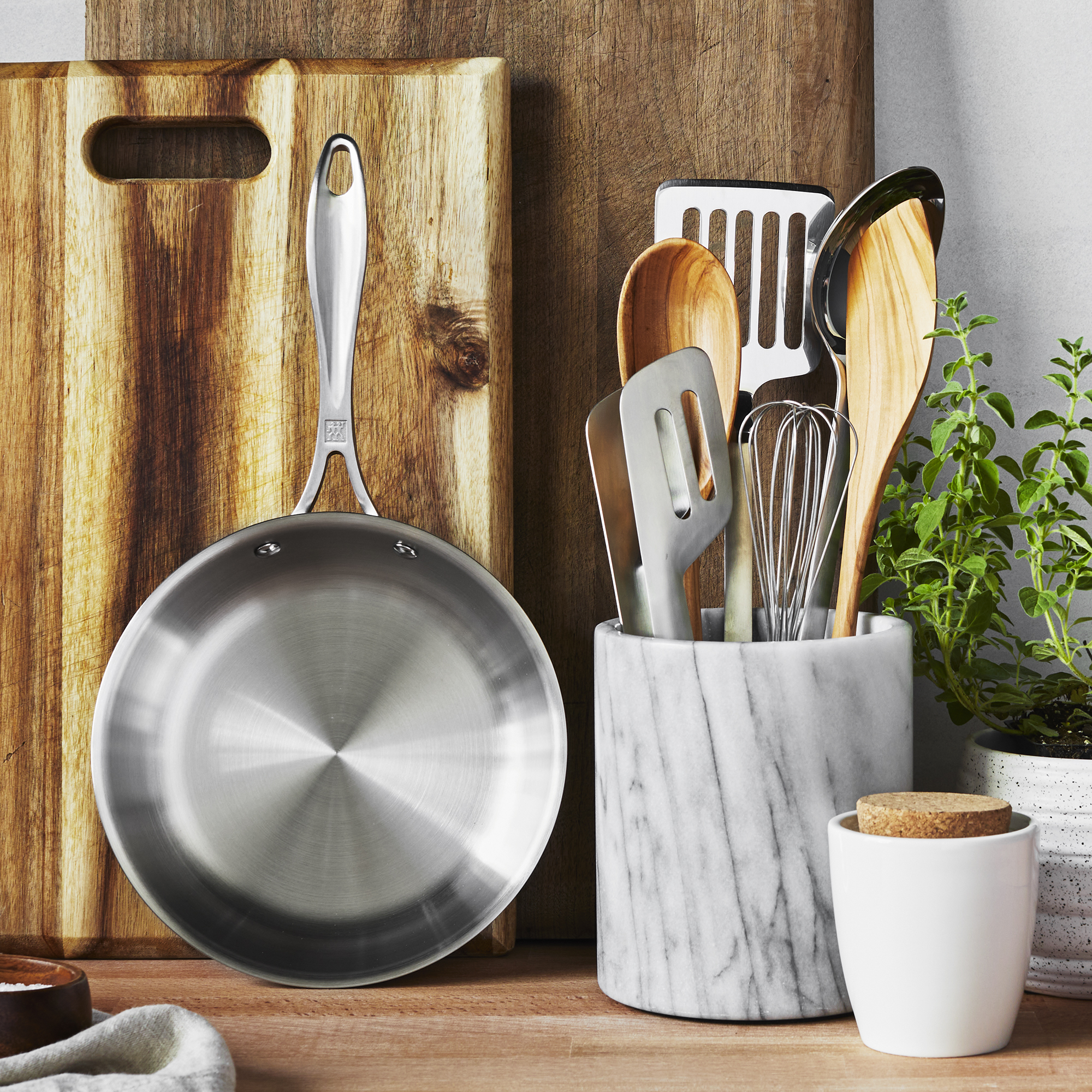 ZWILLING Spirit 3-ply Stainless Steel Fry Pan