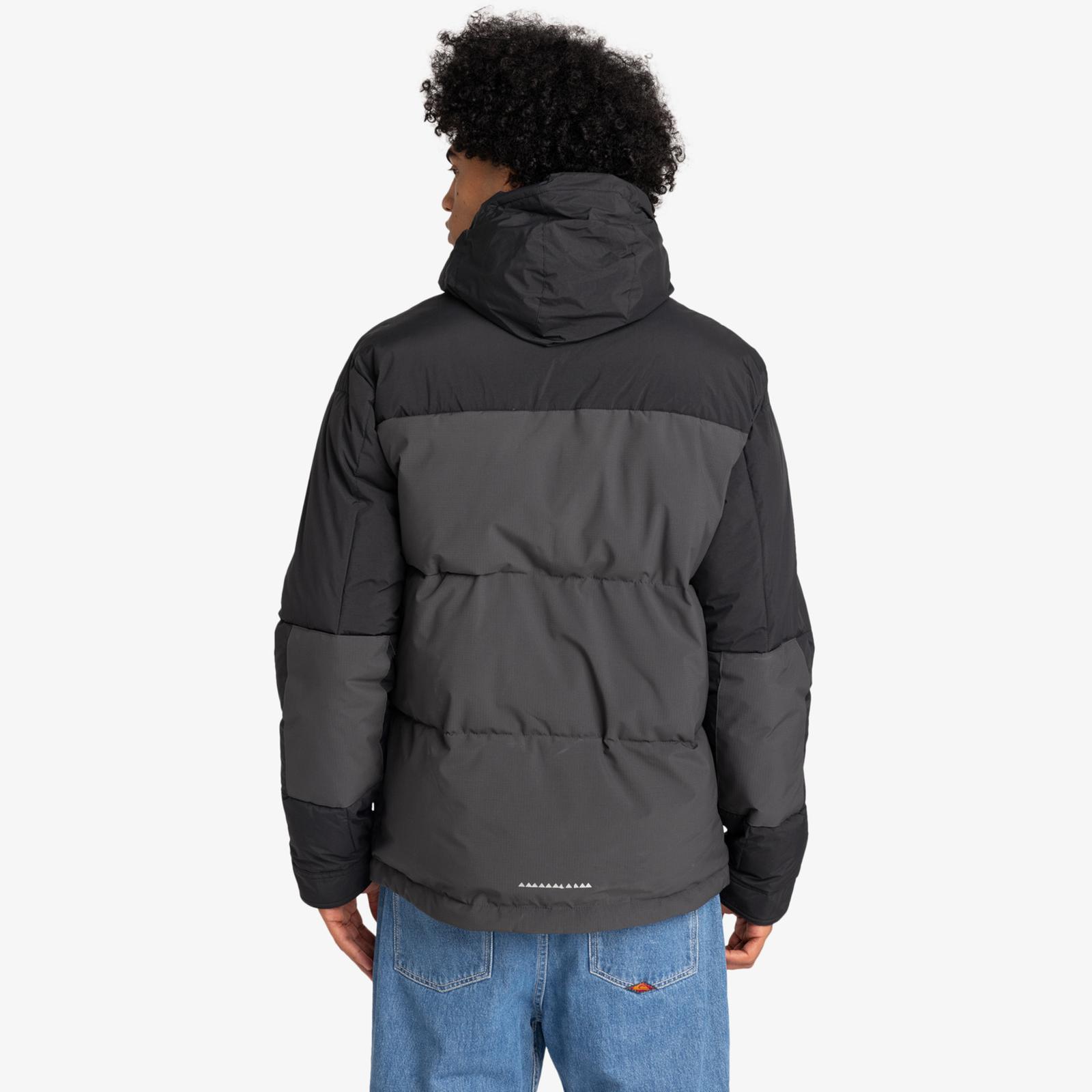 Quiksilver Mens Nomad Hooded Puffer Jacket Extra Warm Winter Water Repellent - Picture 9 of 33