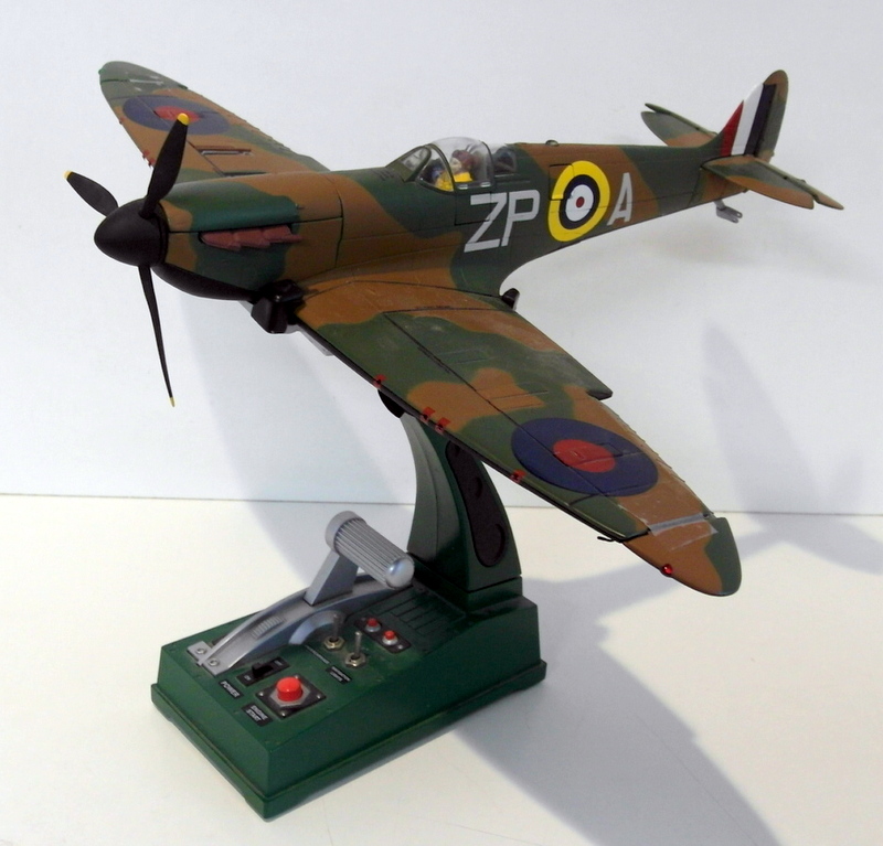 1/32 Scale diecast AA33907 Supermarine Spitfire MK1 74Sn Battle