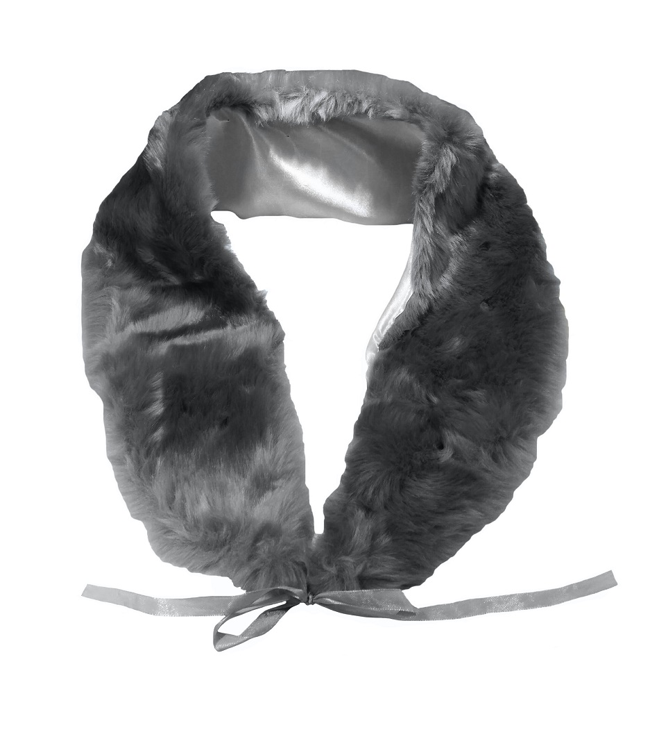 gray fur stole