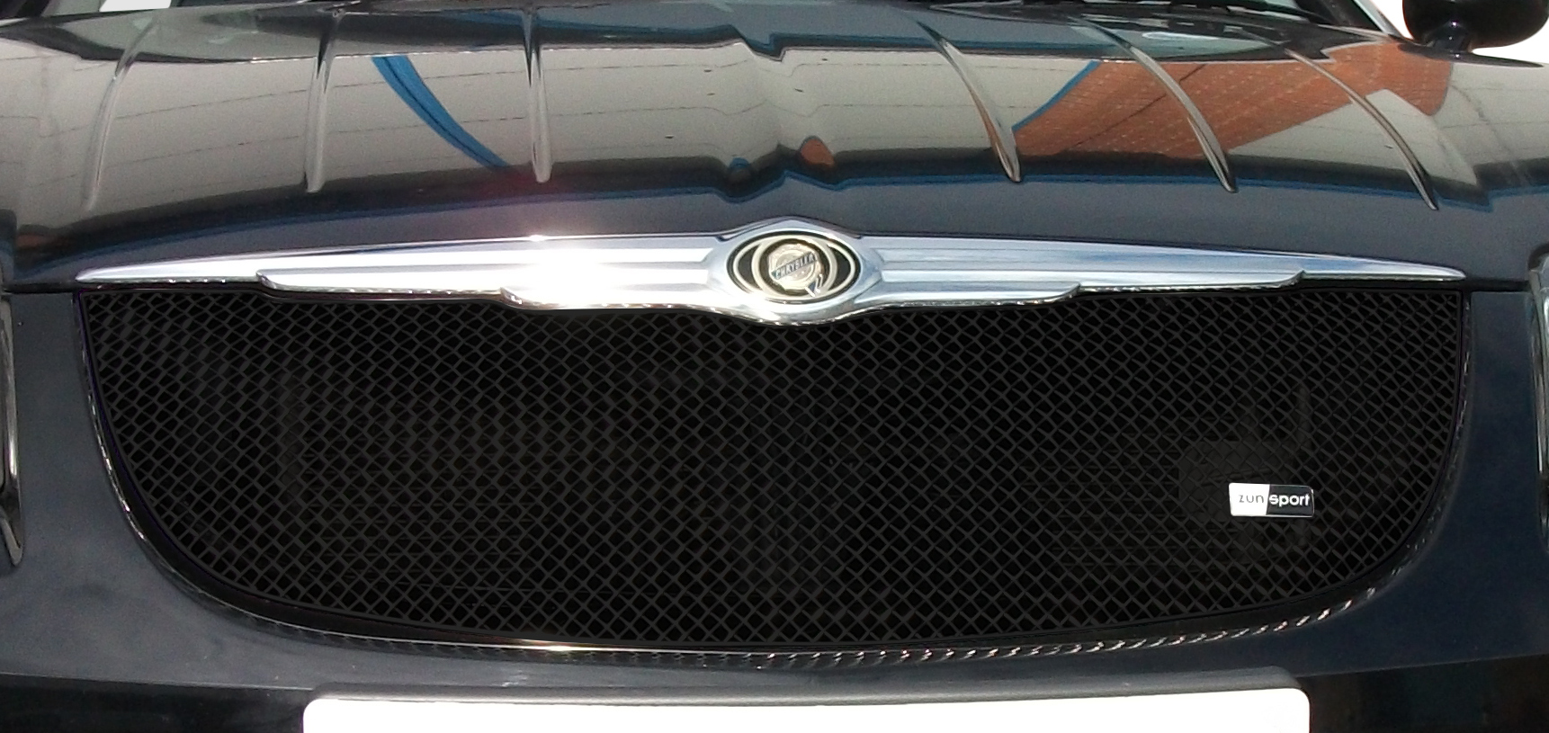 Lower Grille Set 2004 to 2008 Zunsport Compatible With Chrysler Crossfire Silver finish