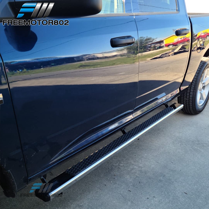 Auto Dynasty Flat Running Boards For Dodge Ram 1500/2500/3500 Crew Cab - Red Step Plate 5.5 Inch Nerf Bars