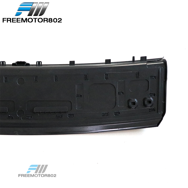 2015-2020 Ford Mustang - Real Carbon Rear Trunk Panel Cover