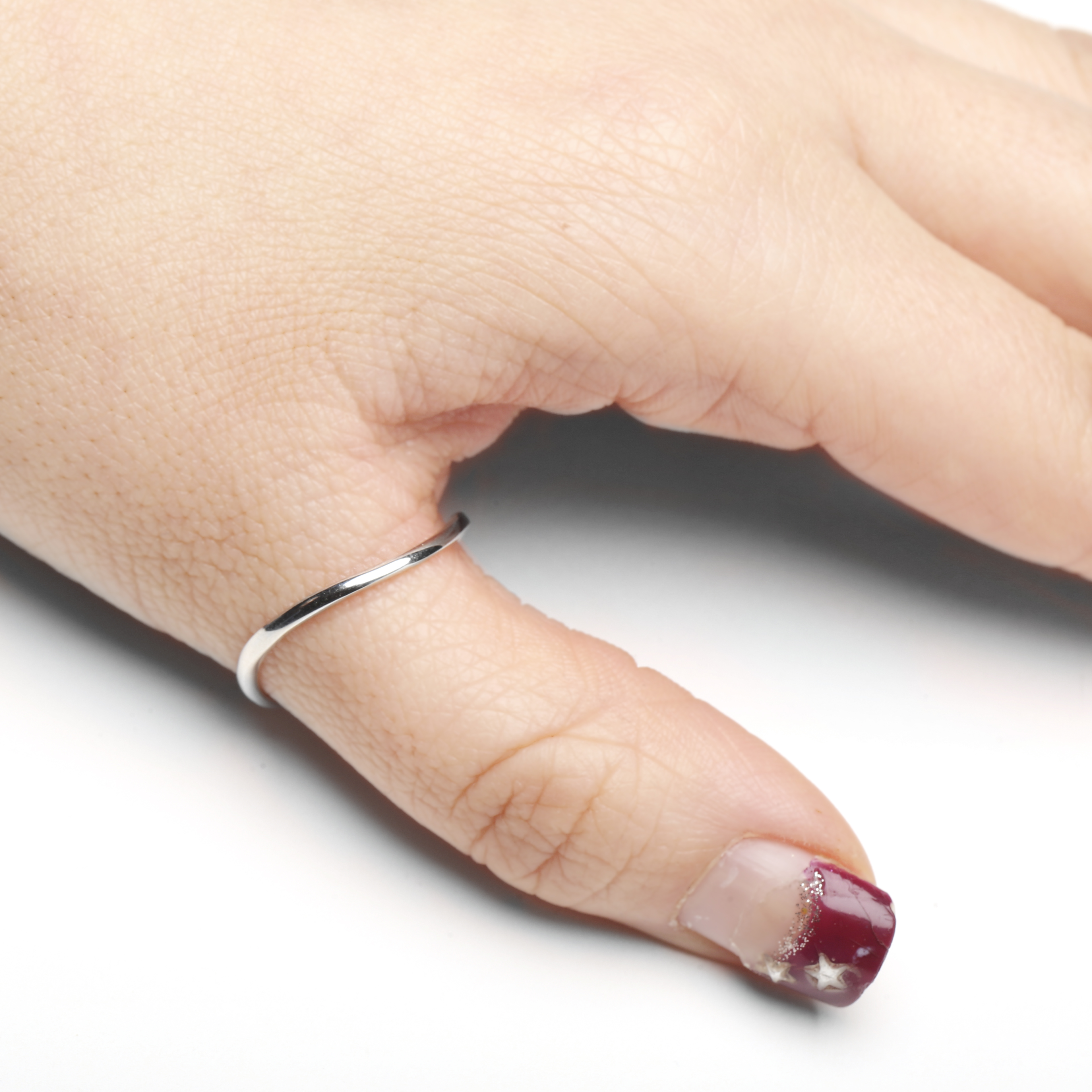 Thin Comfort Fit Curved Wave Thumb Ring, 1.5mm, 10k Gold, in sizes 7 to