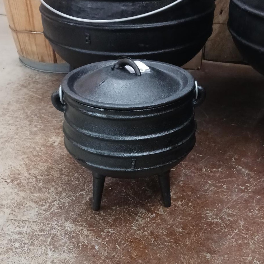 Lehman's Campfire Hervidor de agua - Olla de hierro fundido con 3 patas y tapa - Imagen 25 de 47