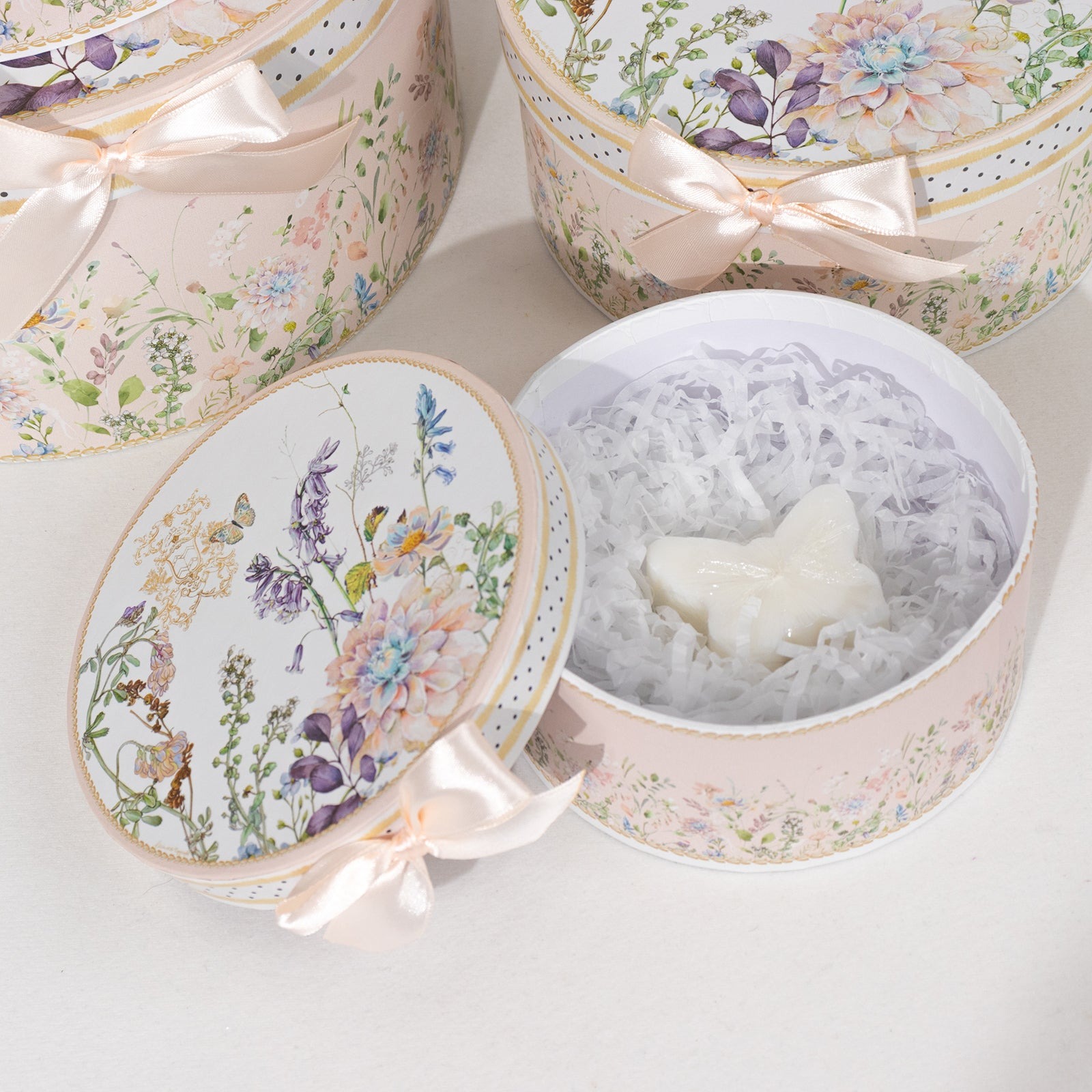 4 Round Floral Nesting Cardstock Gift Boxes with Lids Decorations Centerpiece
