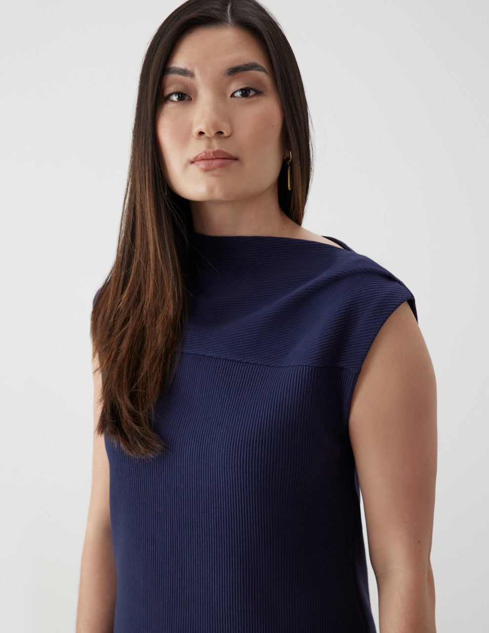 GSTQ Asymmetric Neck Top - Picture 15 of 26