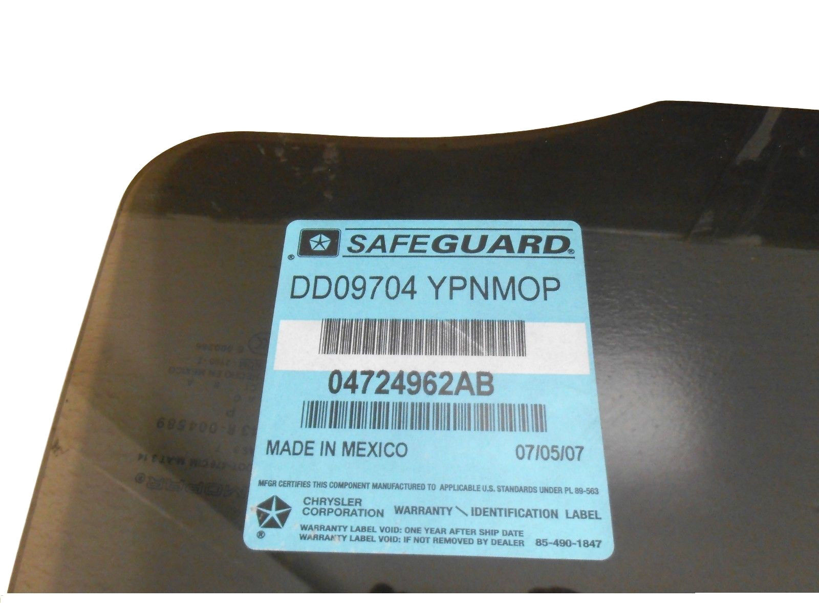 Chrysler Mopar Safeguard Rear Door Glass 04724962AB DD09704 YPNMOP