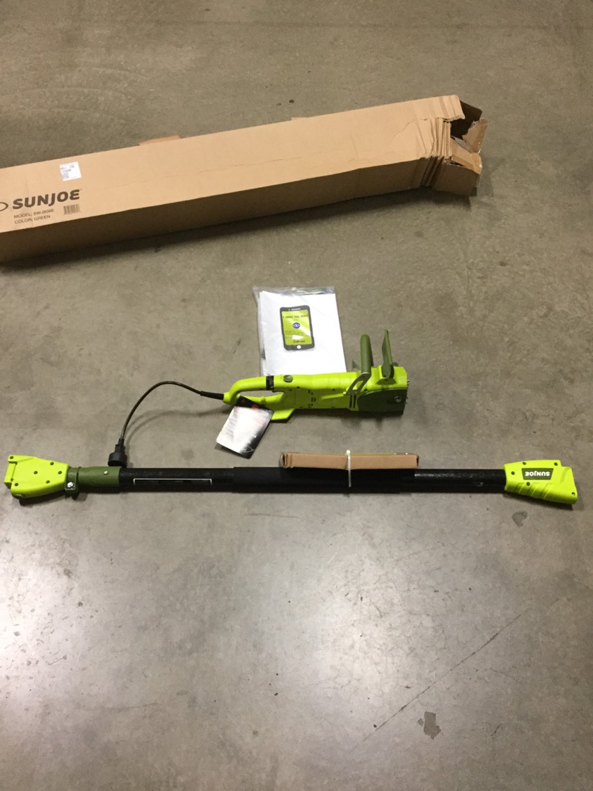 Sun Joe 8Inch 8.0 Amp 2in1 Convertible Pole Chain Saw Green