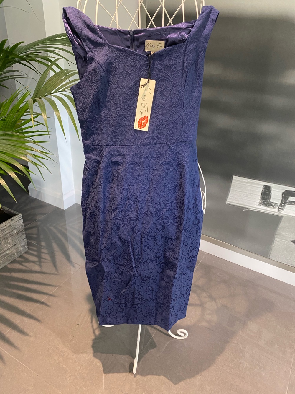 Vestido Lindy Bop Ópalo Damasco Estilo Azul Marino Estilo Vintage - Imagen 8 de 12