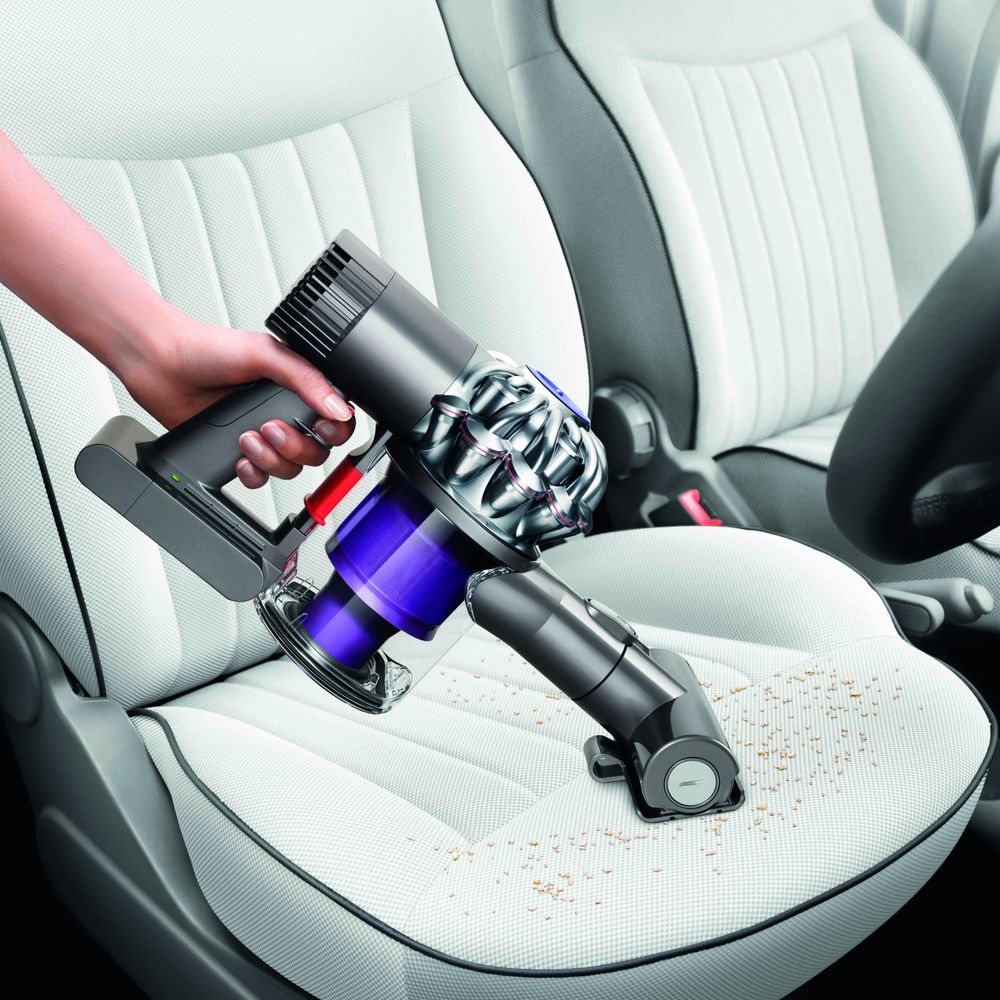 dyson v6 trigger blue light flashing