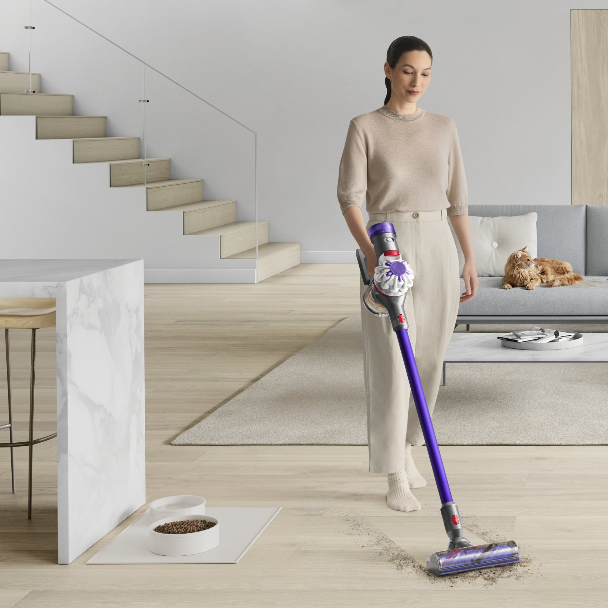 dyson V8スティッククリーナー　紫 Dyson V8 Slim™ Fluffy Black (SV10K EXT BK) | 掃除機