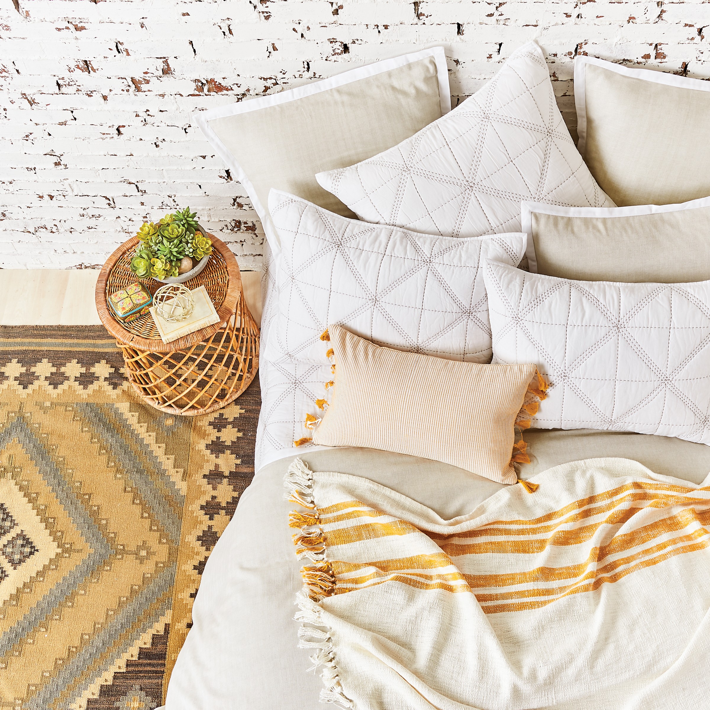 Tiro tejido Morgan borlas 50" x 60" - Imagen 13 de 13