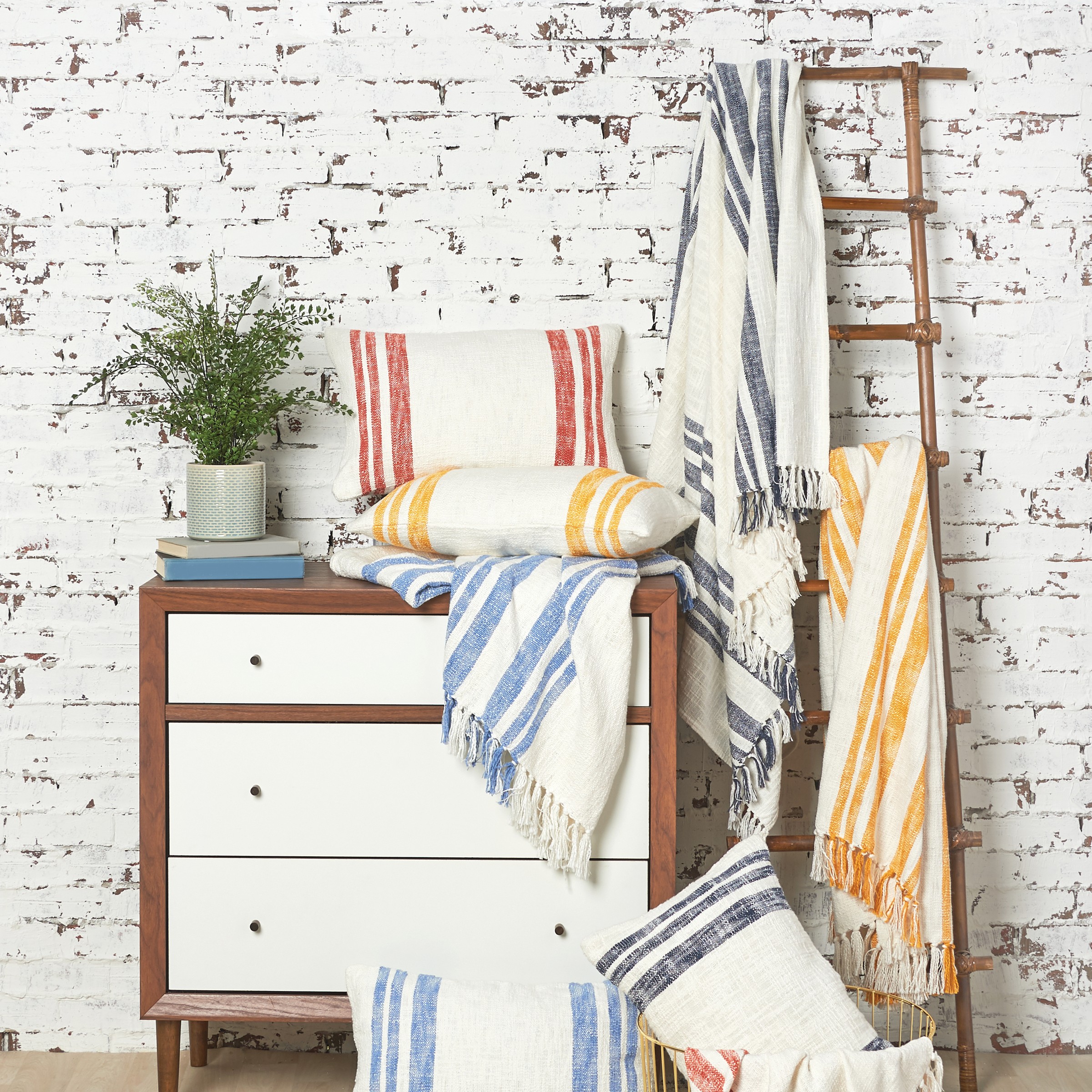 Tiro tejido Morgan borlas 50" x 60" - Imagen 5 de 13