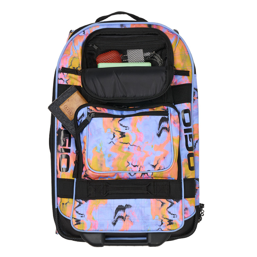 OGIO Carry-On Adjustable Travel Bag with Retractable Handle and Pockets - Picture 19 of 113