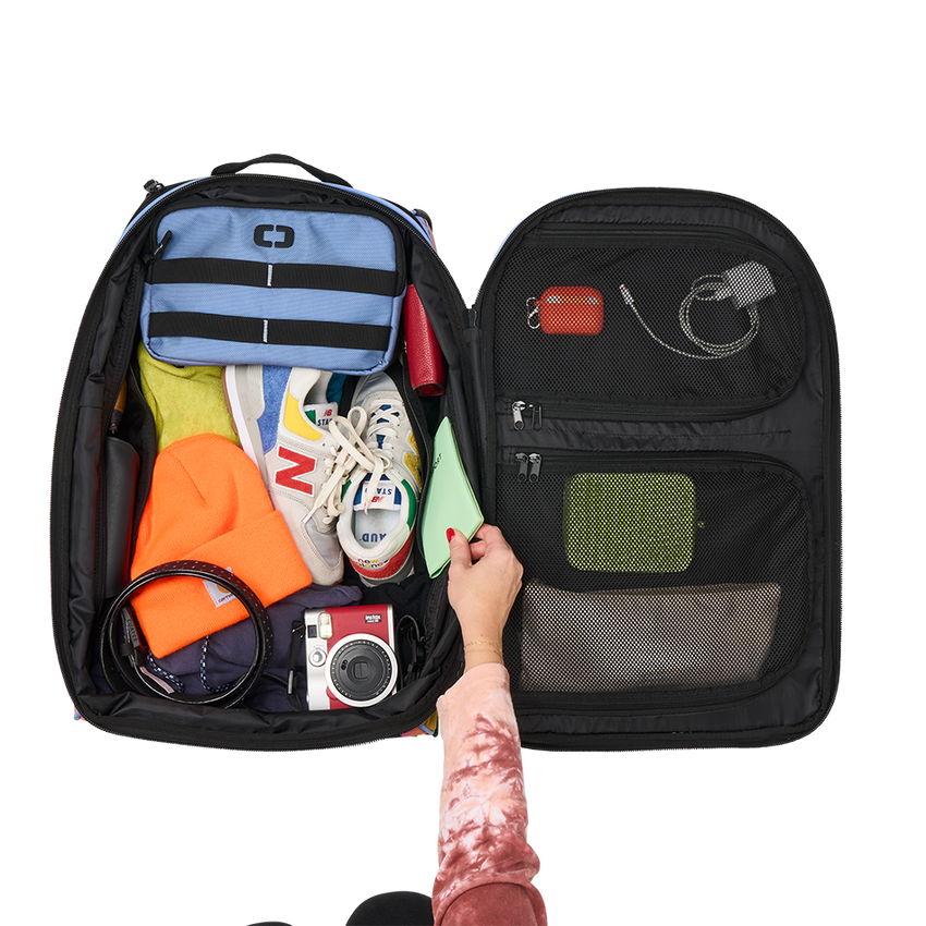 OGIO Carry-On Adjustable Travel Bag with Retractable Handle and Pockets - Picture 68 of 113