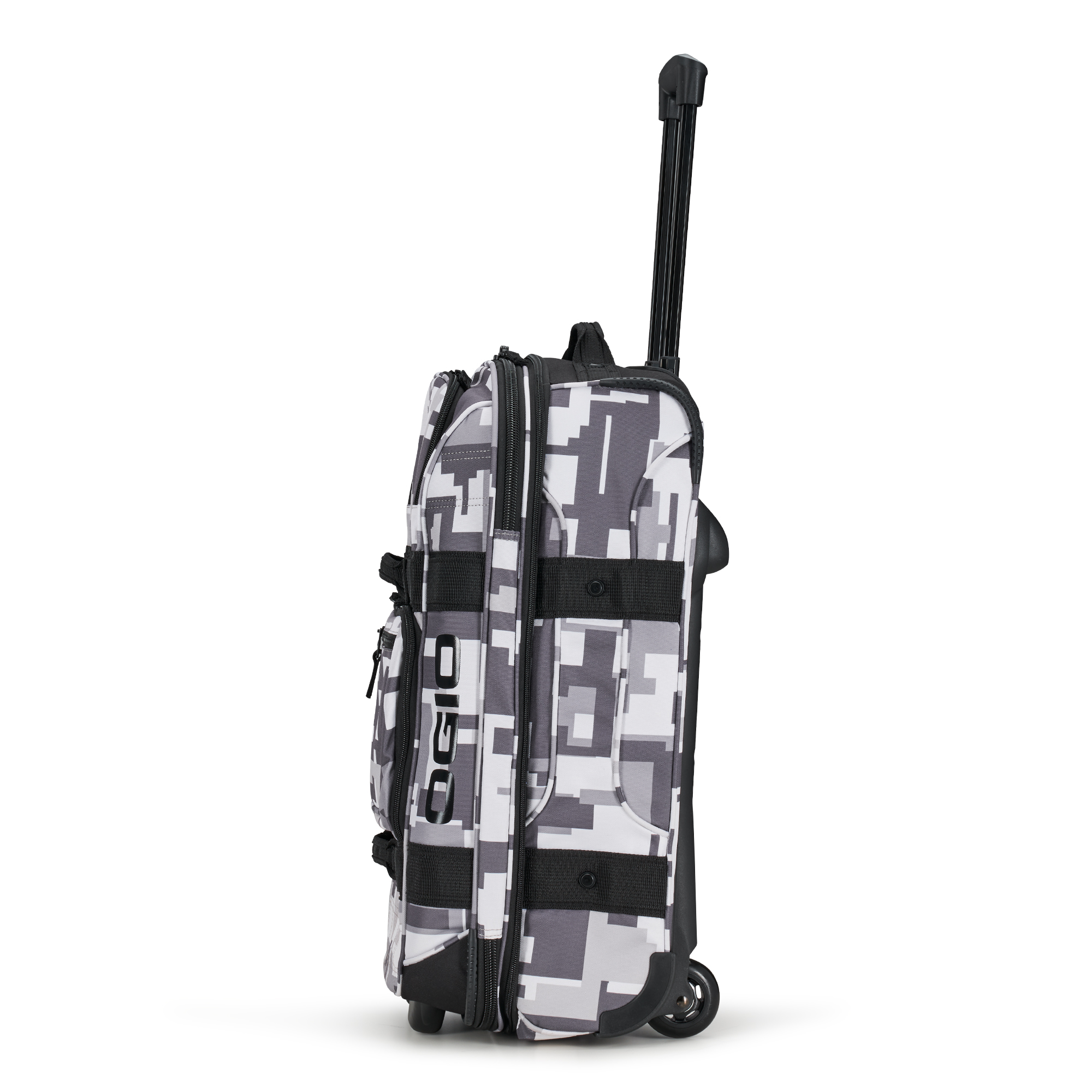 OGIO Carry-On Adjustable Travel Bag with Retractable Handle and Pockets - Picture 48 of 113