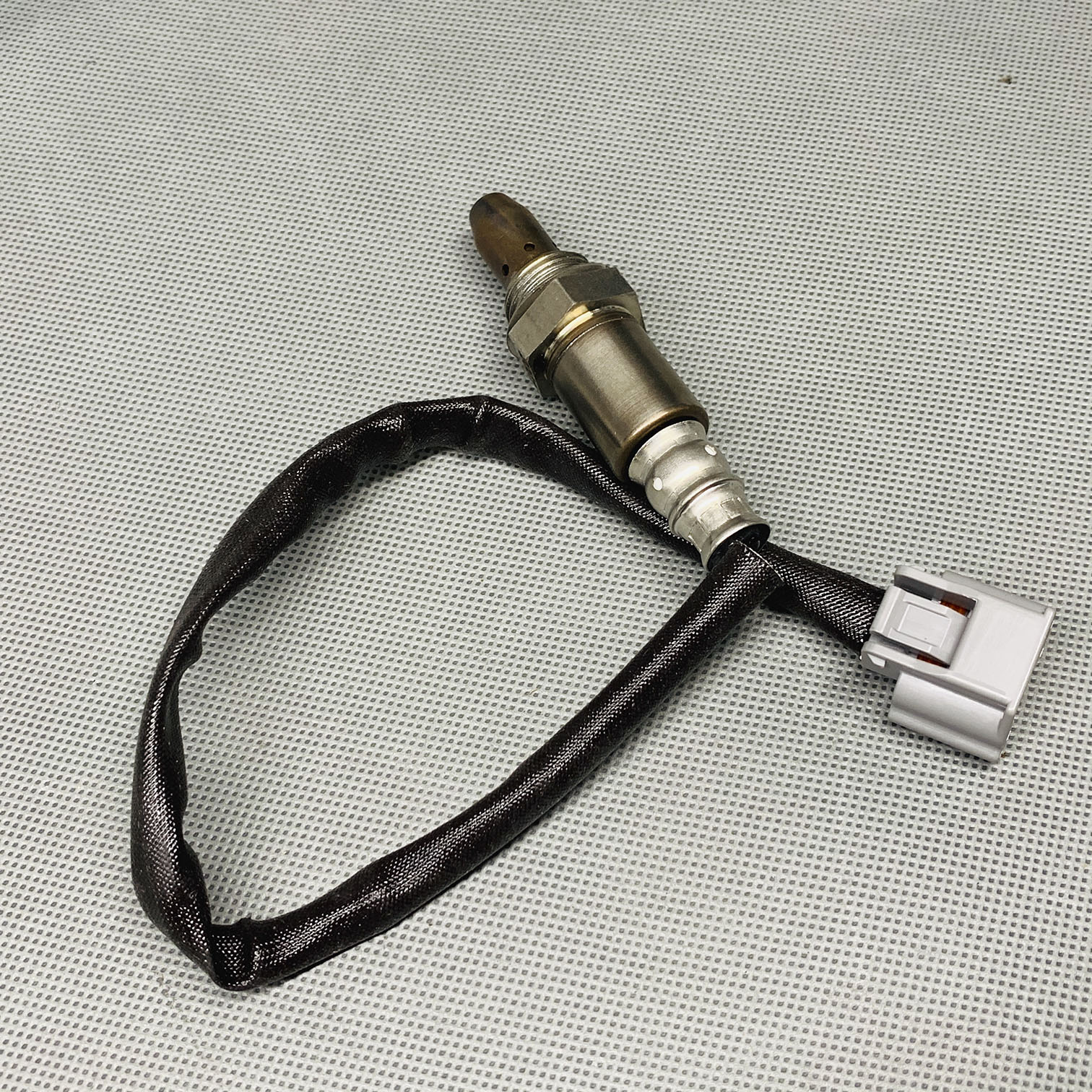 Air Fuel Ratio Oxygen Sensor For Nissan Altima 2.5LL4 2115007590 2013
