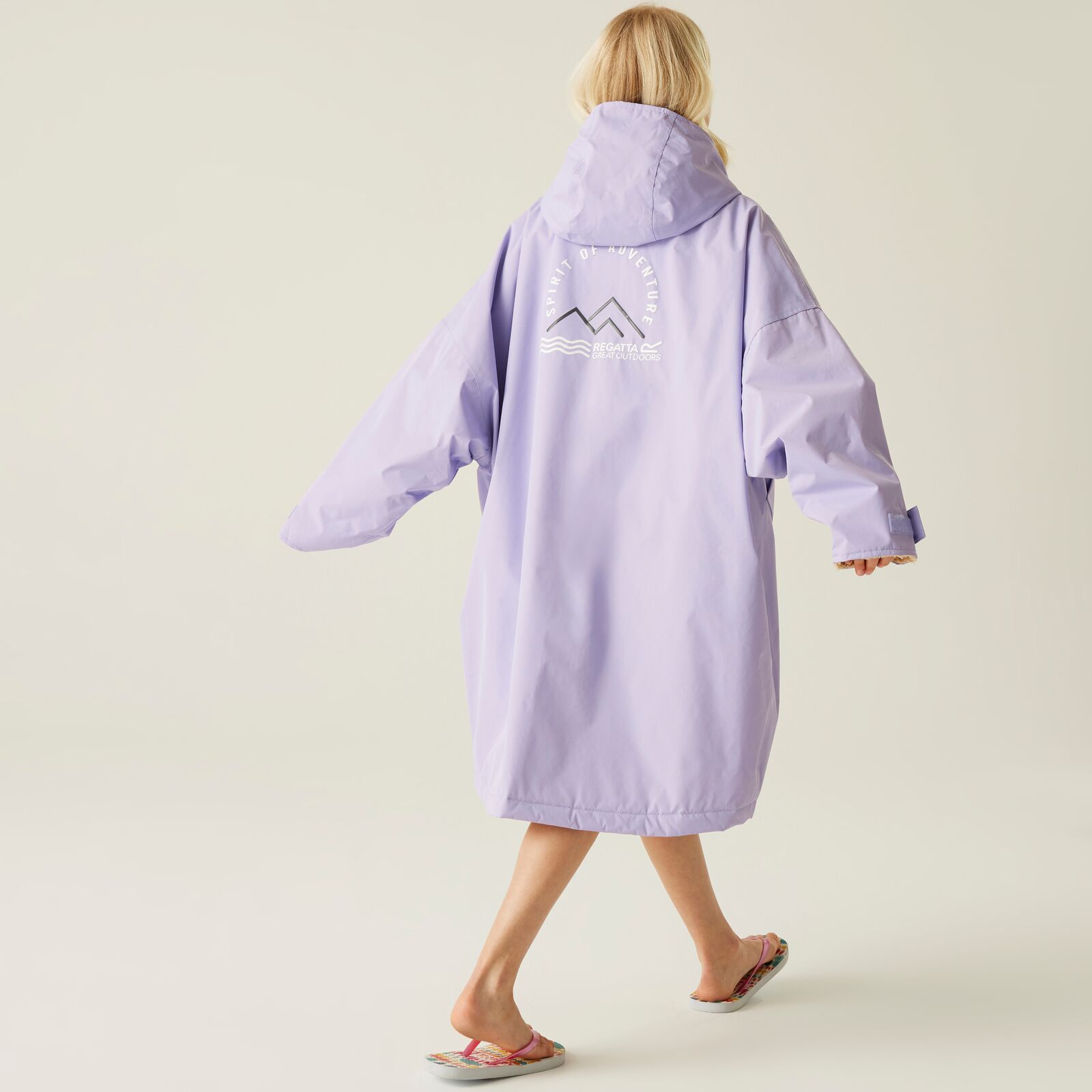 Regatta Kids Spirit Of Adventure Hooded Waterproof Warm Drying Changing Robe - Picture 98 of 150