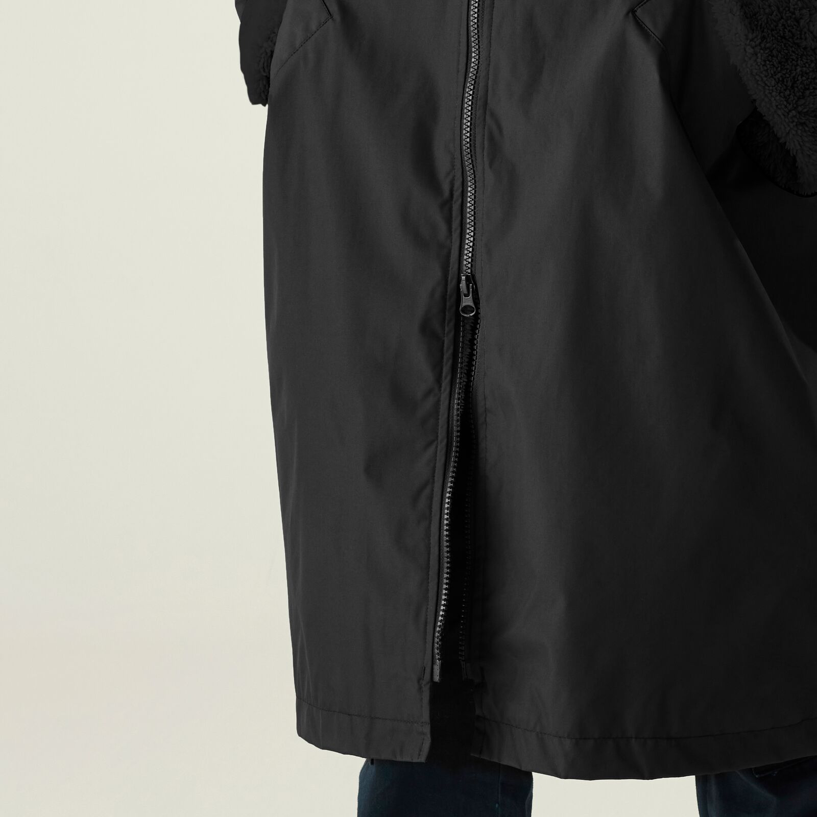Regatta Kids Spirit Of Adventure Hooded Waterproof Warm Drying Changing Robe - Picture 30 of 97