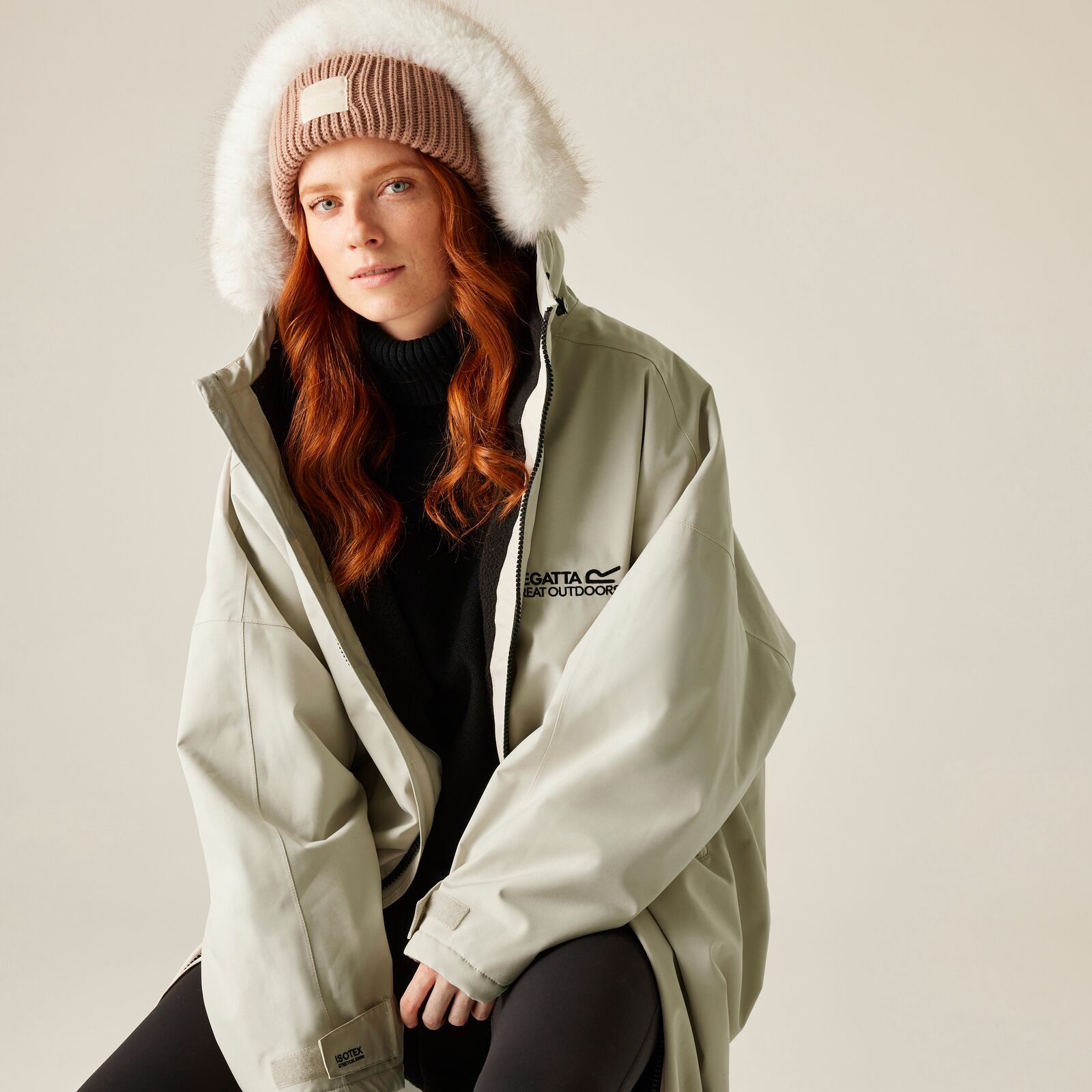 Regatta Adults Outdoor Waterproof Changing Robe Pro - Picture 41 of 45