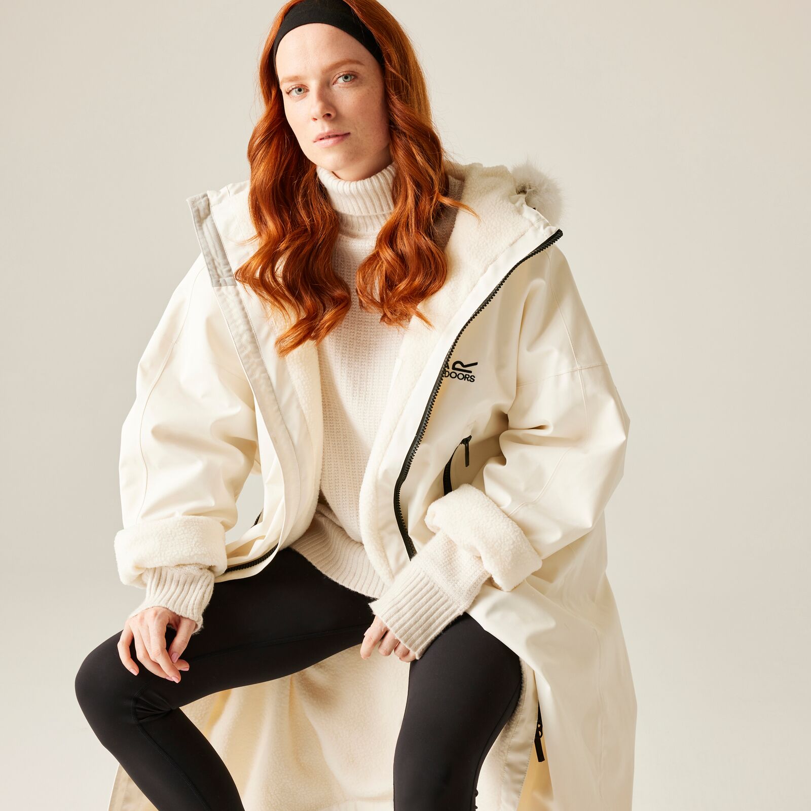 Regatta Adults Outdoor Waterproof Changing Robe Pro - Picture 31 of 45