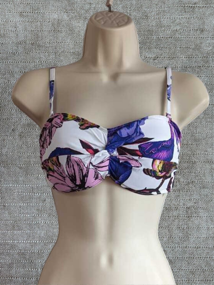 Top de bikini Quayside by Moontide Multiway Twist Bandeau traje de baño playa - Imagen 9 de 17
