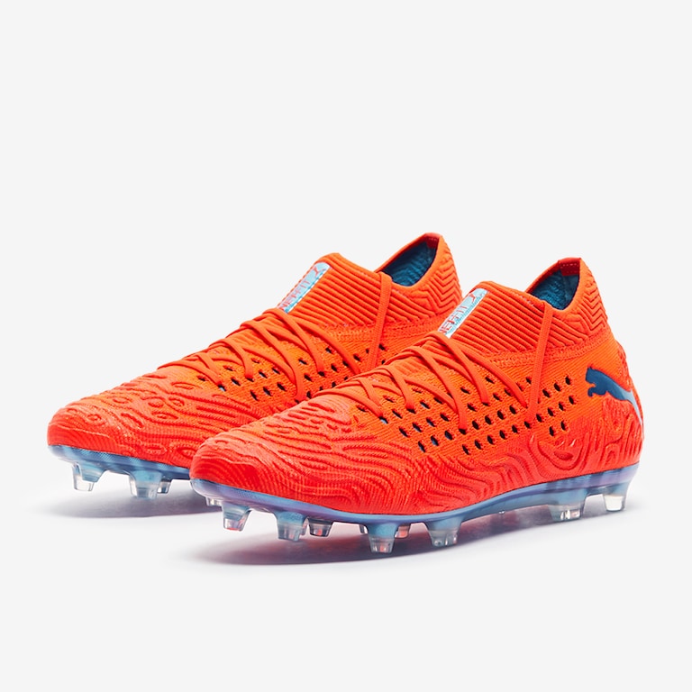blue nike hypervenom phantom