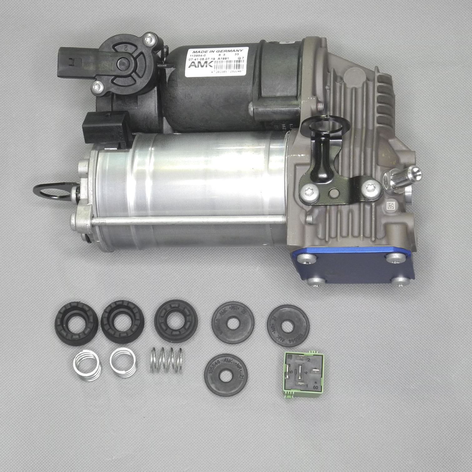 OE Air Suspension Compressor Kit and Relay For Mercedes GL320 GL350