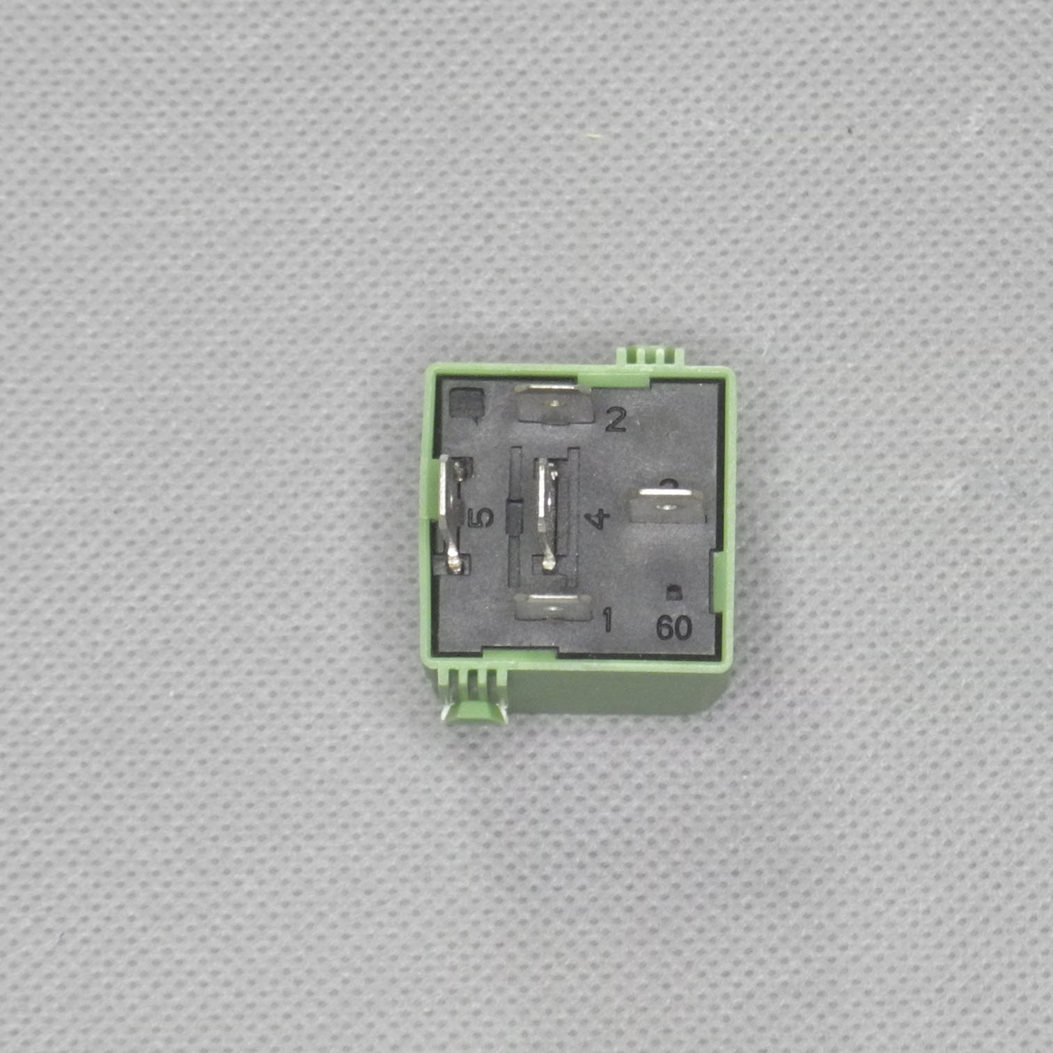 OE Air Suspension Compressor Kit and Relay For Mercedes GL320 GL350