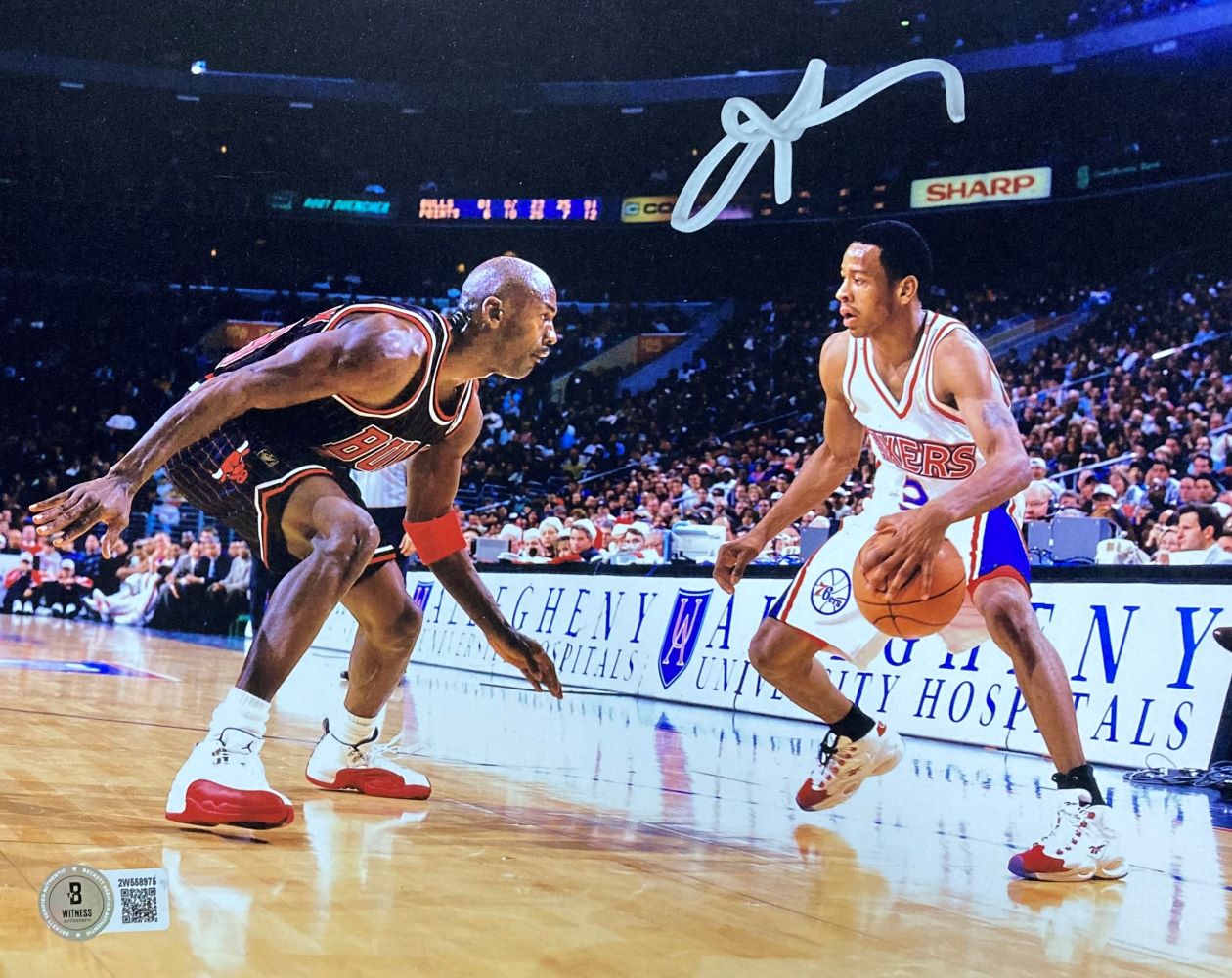 Allen Iverson Signed 8x10 Philadelphia 76ers Photo vs Michael