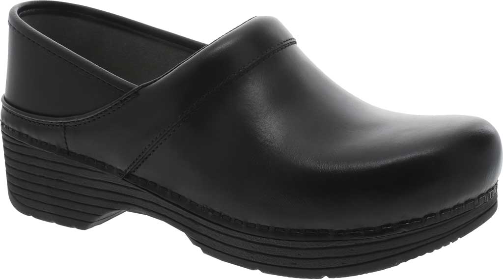 dansko closed back clogs
