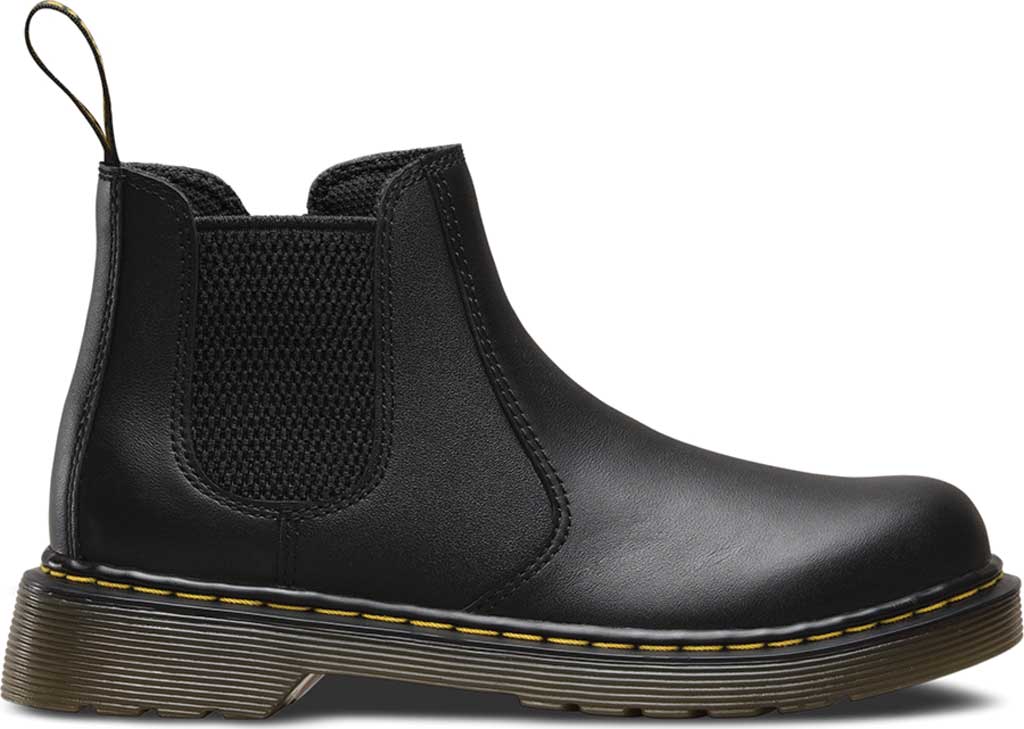 dr martens pull on