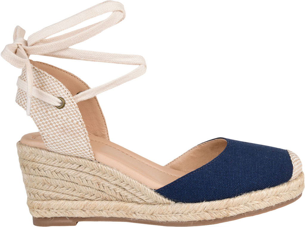 closed toe canvas sandals