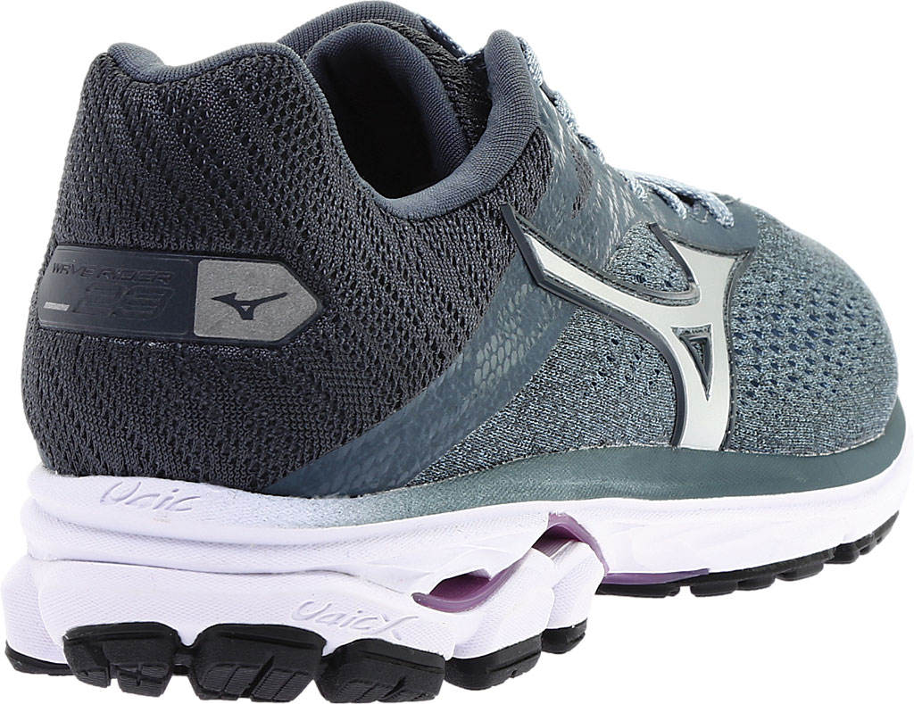 mizuno narrow womens running shoes