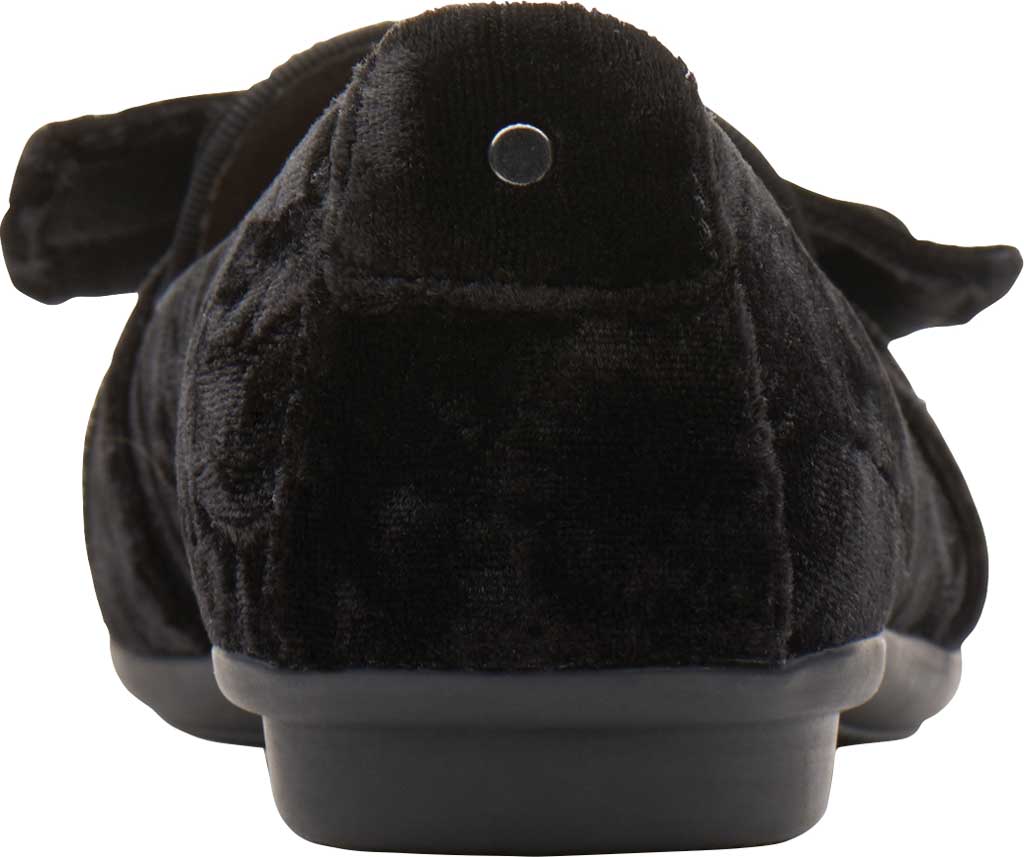 gracelin jonas clarks