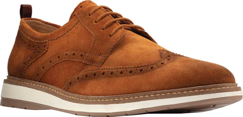 clarks wingtip