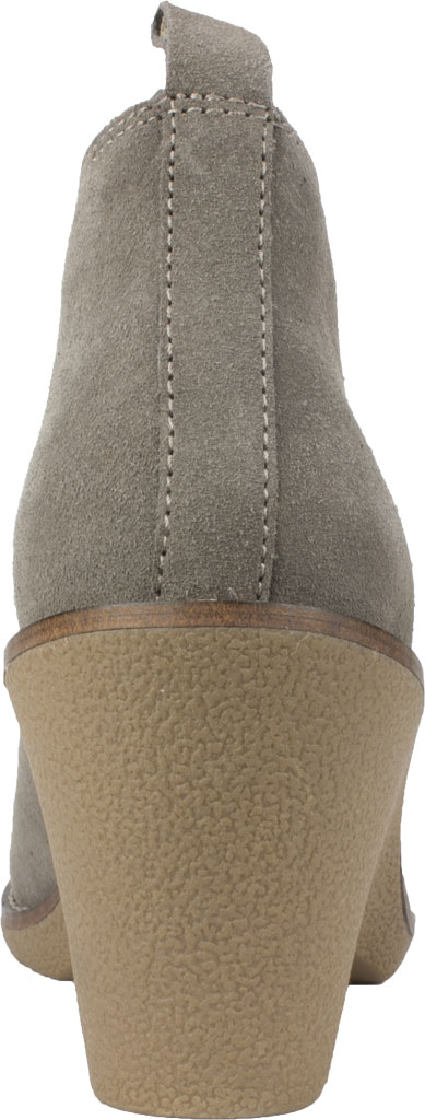 white mountain lambert wedge bootie