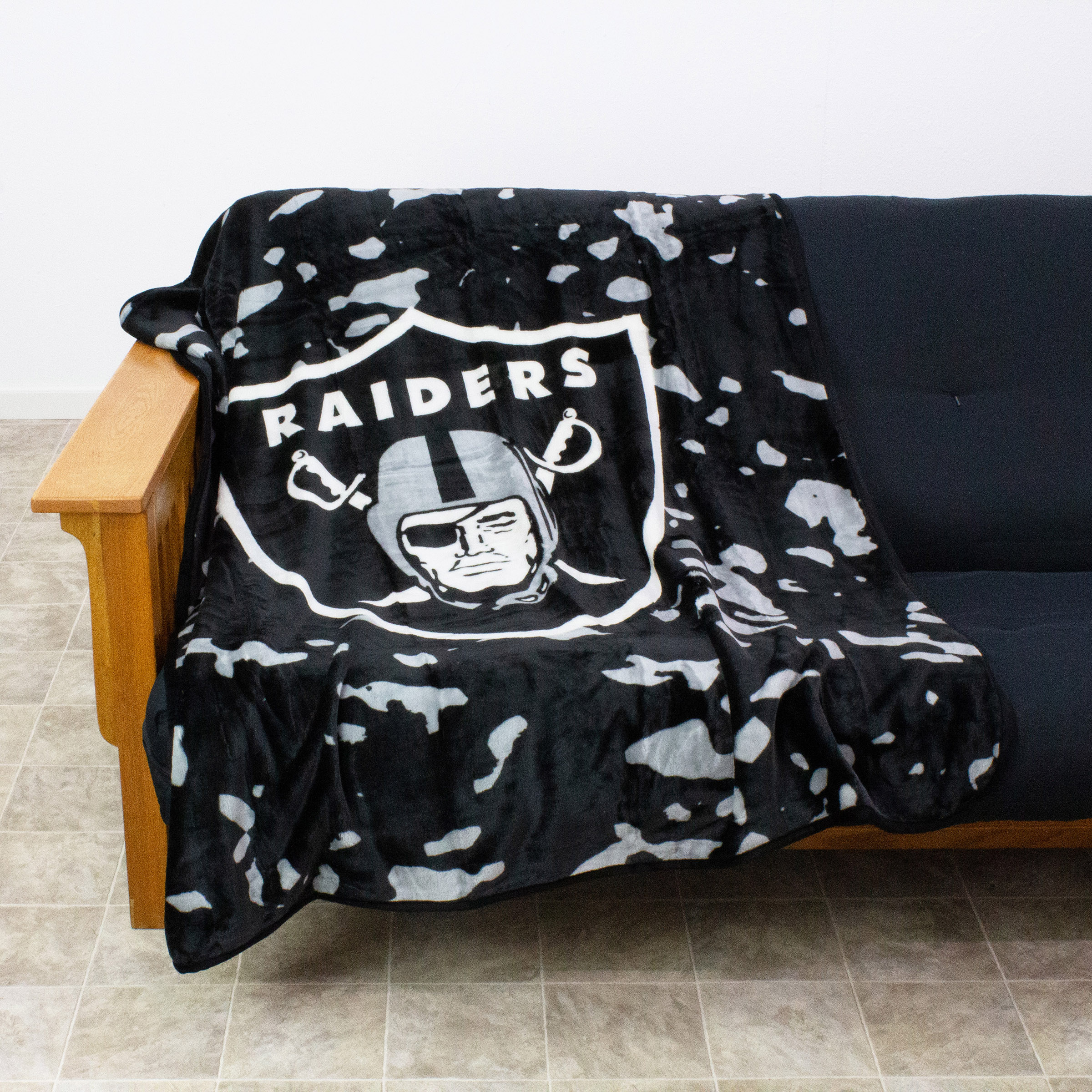 Super Soft Raschel NFL Throw Blanket, 50" x 60" - Pick Your Favorite Team - Picture 16 of 40