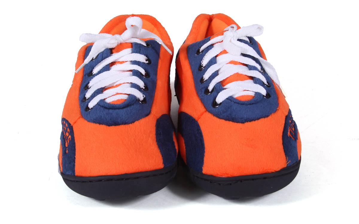 Comfy Feet NCAA All Around Indoor Outdoor Slippers - Picture 11 of 140